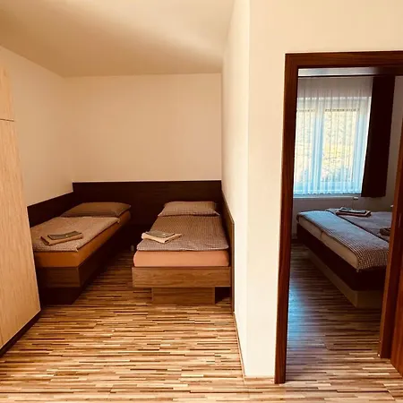 Guest house Ranch Horovice